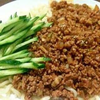 夏にぴったり！ジャージャー麺風、ピリ辛肉味噌麺